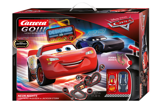 circuit-slot Carrera Disney Pixar Cars Neon Nights
